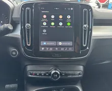 Notranja slika - Volvo XC40 - B3 P Plus Dark Avt. - 18 - Predogledna slika