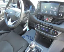 Zunanja slika - Hyundai i30 Wagon - 1.4 T-GDI STYLE°Multimedija°DAB°PLUS°RG°1.LASTNIK - 9 - Predogledna slika