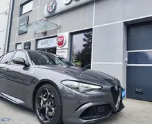 Zunanja slika - Alfa Romeo Giulia - 2.9 V6 Bi-Turbo 510 Quadrifoglio AT8 - 1 - Predogledna slika