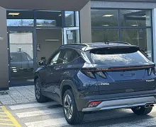 Zunanja slika - Hyundai Tucson - 1.6T T-GDI Premium°°Winter°°El. prtljažnik°°Kamera - 3 - Predogledna slika