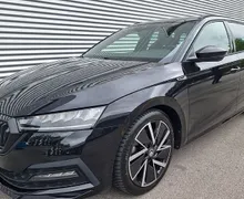 Zunanja slika - Škoda Octavia - 2.0 TDI-DSG-SPORTLINE-KEYLESS-RADAR - 1 - Predogledna slika