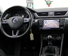 Zunanja slika - Škoda Superb - 1.6 TDI Style Combi 88 kW NAVI TEMPO GRET SED KAM - 8 - Predogledna slika