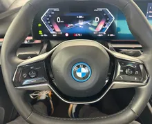 Zunanja slika - BMW i5 - eDrive40.LUKSENBURG.KAMERA.USNJE.LED-subvencija - 7 - Predogledna slika