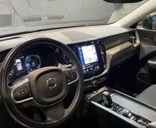 Zunanja slika - Volvo XC60 - T8-R DESIGN-PANO-NAVI-ZRAČNO-RADAR-360KAMERA-LED - 8 - Predogledna slika