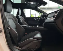 Notranja slika - Volvo V60 - B4 D Plus Dark Mild hybrid - 17 - Predogledna slika