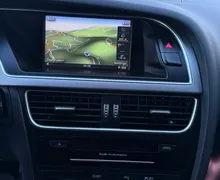 Notranja slika - Audi A4 Avant - 2.0 TDI-AUT-XENON+LED-LIZING ZA TUJCE-3D NAVI- - 11 - Predogledna slika