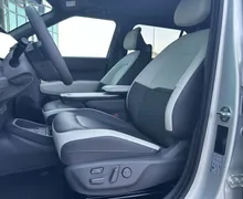 Notranja slika - KIA EV3 - GT-Line 81.4 kWh baterija. doseg do 605km... - 10 - Predogledna slika
