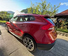 Zunanja slika - Volvo V40 - Cross Country 5vr. 110 kW leto prve registracije 2018 - 1 - Predogledna slika
