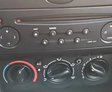 Zunanja slika - Renault Clio - 1.2 75ks °SLO-POREKLO° °NOVE GUME° - 9 - Predogledna slika
