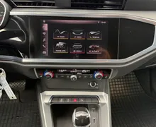 Notranja slika - Audi Q3 - 35 TDI S line S tronic-SLO-ACC-Mrtvi kot-Ambient.. - 9 - Predogledna slika