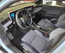 Zunanja slika - Renault 4 E-Tech Electric - Techno EV52 150 Comfort Range+Harman Kardon - 9 - Predogledna slika