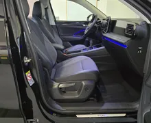 Notranja slika - Volkswagen Tiguan - 1.5 eTSI GOAL DSG - LED Plus.360kam.asistence.navi - 14 - Predogledna slika