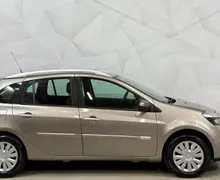 Zunanja slika - Renault Clio - Grandtour 1.5 dCi-TEMPOMAT-KLIMA-TRAJNIK - 4 - Predogledna slika