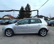 Zunanja slika - Volkswagen Golf - V 1.9 TDI SLO.VOZILO MULTIMEDIJA TEMPOMAT ALU16 - 3 - Predogledna slika