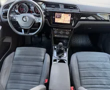Notranja slika - Volkswagen Touran - 2.0 TDI BMT Highline 110  150 -SLO-High LED-Masa - 9 - Predogledna slika