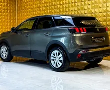 Notranja slika - Peugeot 3008 - 1.2i AUT-VIRTUAL-F1-NAVI-MULTIFUNKCIJA-RADAR - 7 - Predogledna slika
