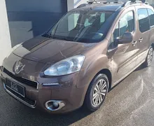 Zunanja slika - Peugeot Partner - Tepee 1.6 HDi Family  VELIKI SERVIS - 2 - Predogledna slika