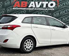 Zunanja slika - Hyundai i30 Wagon - 1.6 CRDi Comfort+94KW+LED+PROSTOROČNO TEL+AVTKLIMA - 5 - Predogledna slika