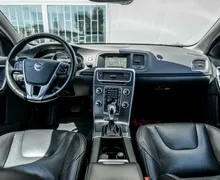 Zunanja slika - Volvo V60 - D6 2.4 TD TwinEngine AUT. tempomat navi senzorji - 10 - Predogledna slika