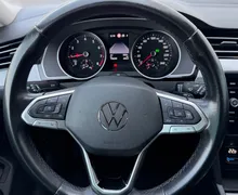 Notranja slika - Volkswagen Passat Variant - 1.5 TSI BMT Business DSG-SLO-1.Lastnik-LED-ACC.... - 8 - Predogledna slika