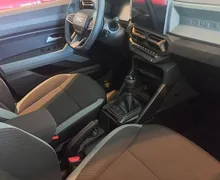 Zunanja slika - Dacia Duster - 130 4x4 Extreme - 5 - Predogledna slika