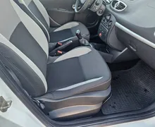Notranja slika - Renault Clio - 1.2 16V SLO KLIMA - 9 - Predogledna slika