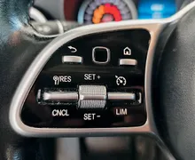 Zunanja slika - Mercedes-Benz GLC-Razred - 200 d 4MATIC-SLOVENSKI-LED-NAVI-USNJE-EL.SED-VIDEO - 10 - Predogledna slika
