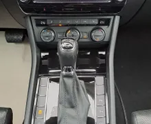 Zunanja slika - Škoda Superb - 2.0 TDI L K Combi 110 kW - 13 - Predogledna slika