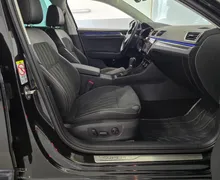 Notranja slika - Škoda Superb - Combi 2.0 TDI Style DSG - Matrix.360kam.DCC.Canton - 19 - Predogledna slika