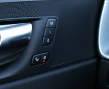 Zunanja slika - Volvo XC60 - B4D AUT Momentum -VIRTUAL-LED-KAMERA-NAVI-MEMORY - 20 - Predogledna slika