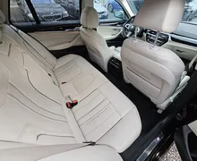 Notranja slika - BMW serija 5 Touring: - 530i xDrive |M-IZPUH-VOLAN|BOWERS|KAMERA|AMBIENT| - 11 - Predogledna slika