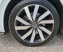 Zunanja slika - Volkswagen Touran - 2.0 TDI R-Line Edition DSG -1.Lastnik-Slo. poreklo - 16 - Predogledna slika
