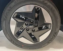 Zunanja slika - Hyundai Kona - PREMIUM   WINTER I.. topl.črpalka. ambient - 7 - Predogledna slika