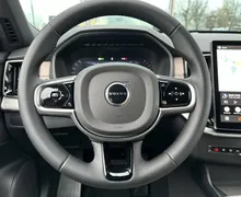Notranja slika - Volvo XC90 - B5 P Core Bright 7s AT AWD 3 leta gar. + 3 serv - 15 - Predogledna slika