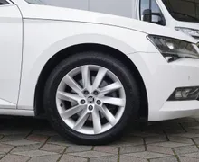 Zunanja slika - Škoda Superb - 2.0 TDI Style Combi  110 kW+Xenon+Memory+ACC+Kamer - 15 - Predogledna slika