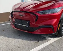 Zunanja slika - Ford Mustang Mach-e - PREMIUM 91kWh 216kW  - AKCIJSKA CENA - - 3 - Predogledna slika