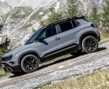 Zunanja slika - Jeep Avenger - The North Face 1.2 E-DCT6 MHEV 145 4xe - 2 - Predogledna slika