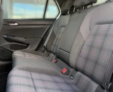 Notranja slika - Volkswagen Golf - 2.0 TSI DSG GTI - 11 - Predogledna slika