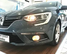 Zunanja slika - Renault Mégane - Megane GRANDCOUPE 1.6 16V-SENZORJI-TEMPO.-REZ.KOLO-VIDEO - 1 - Predogledna slika