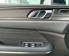 Notranja slika - Lynk & Co 01 - PHEV... - 13 - Predogledna slika