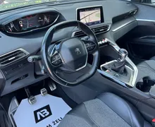 Notranja slika - Peugeot 5008 - ALLURE+SLO+FULL LED+ALU+KEYLESS GO+HI-FI - 10 - Predogledna slika
