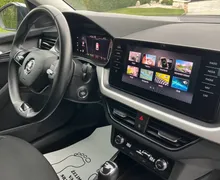 Notranja slika - Škoda Kamiq - 1.6 TDI Ambition 1.LASTNICA-LED-NAVI-ODLIČNA - 10 - Predogledna slika