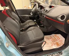 Notranja slika - Renault Clio - 1.2 Rip Curl-KLIMA-SERVO-TRAJNIK BREZ POLOGA... - 7 - Predogledna slika