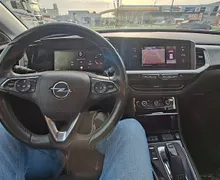Zunanja slika - Opel Grandland - 1.2 Turbo Tech   Design Avt. 130KM - 5 - Predogledna slika