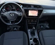 Notranja slika - Volkswagen Touran - 2.0 TDI-H LINE-FUL LED-LIZING ZA TUJCE-KEYLES- - 10 - Predogledna slika