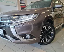 Zunanja slika - Mitsubishi Outlander - PHEV 4WD 2.0 Instyle Navi+ Avt.-SLO-ODLIČEN- - 2 - Predogledna slika