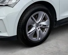Zunanja slika - Škoda Enyaq IV - Selection 50-18 COL ALU Lane assist Kamera PDC... - 6 - Predogledna slika