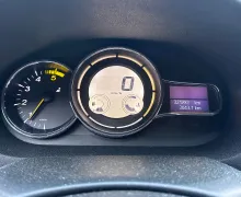 Notranja slika - Renault Megane - Grandtour 1.5 dCi NAVI+TEMPOMAT+PDC... - 11 - Predogledna slika