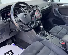 Notranja slika - Volkswagen Tiguan - 2.0 TDI R-Line+4MOTION+ACC+4MOTION+KLJUKA+KAMERA.. - 9 - Predogledna slika