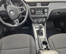 Notranja slika - Škoda Octavia - 1.6 TDI Family - 23 - Predogledna slika